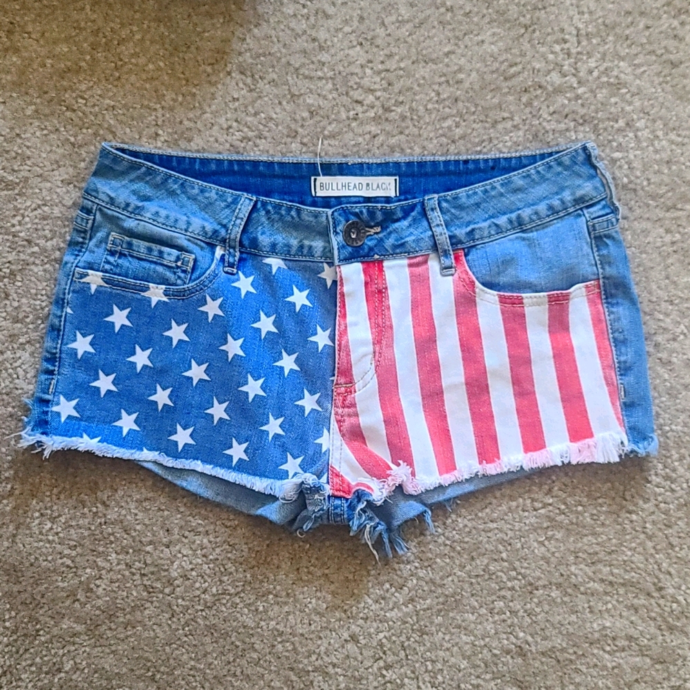 Bullhead Black American Flag Shorts